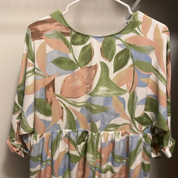 Girl and the Sun Dress - Picture 7 of 8